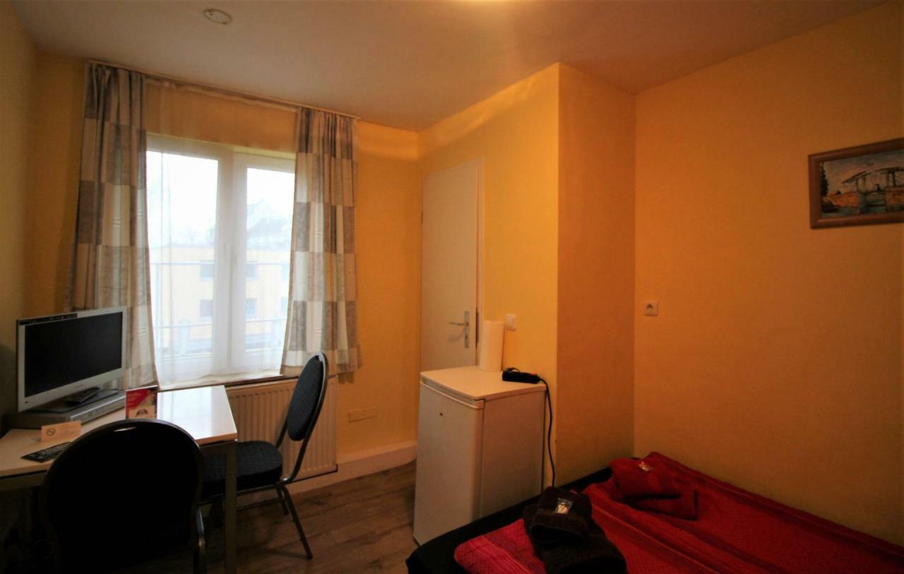 Sleep In Hamburg St. Pauli Hotel Ngoại thất bức ảnh